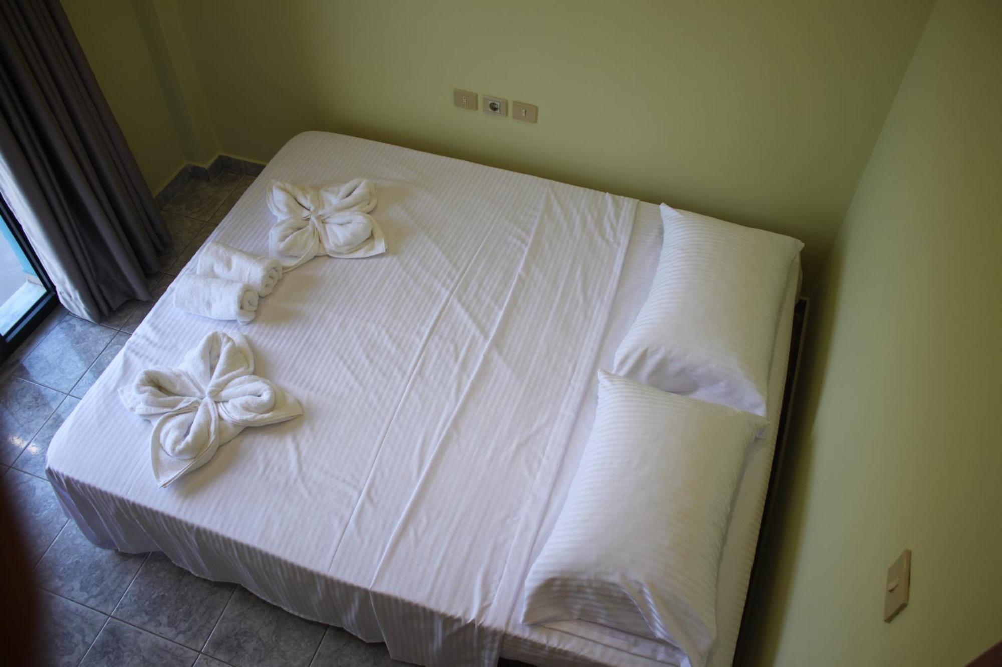 Hotel Mondo Hotel Gjirokastër